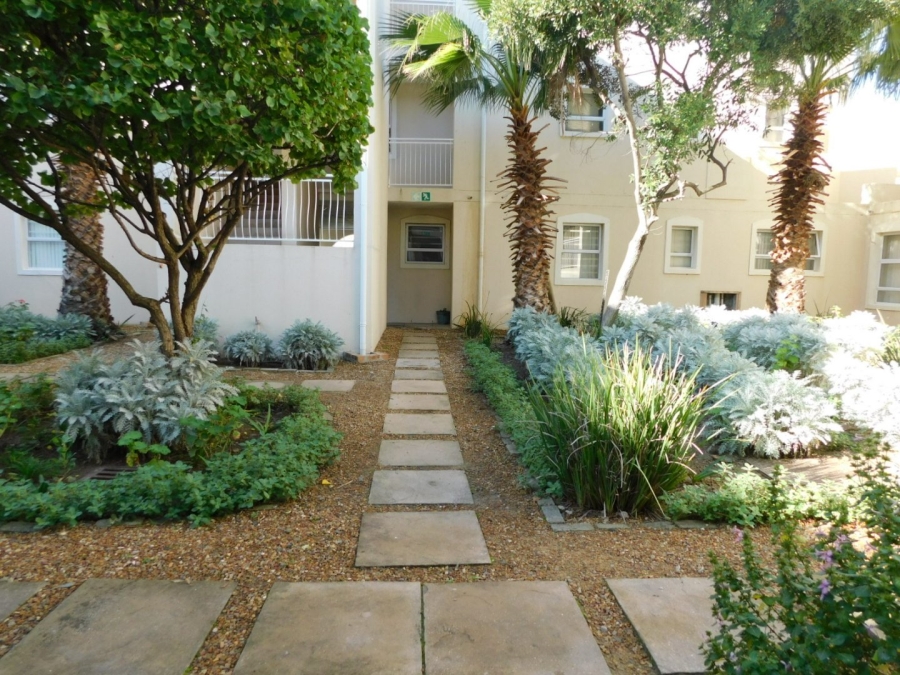 3 Bedroom Property for Sale in Whispering Pines Western Cape